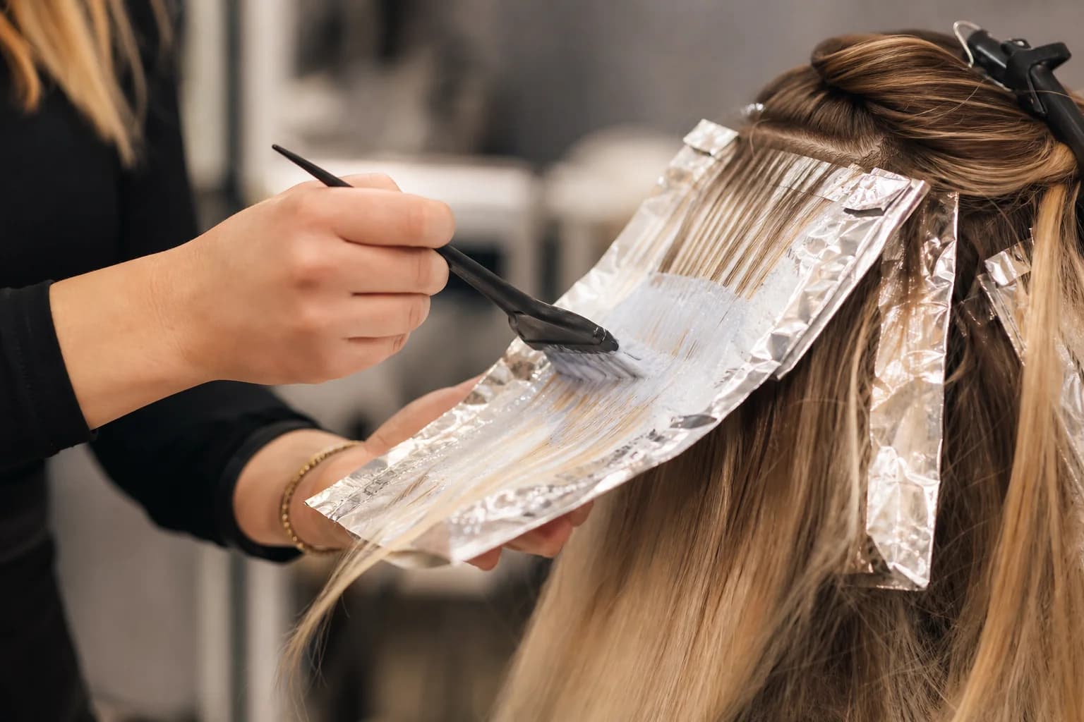Aplikace balayage v salonu